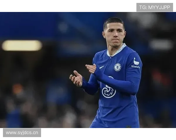 恩佐在切尔西体系中的战术角色与定位解析