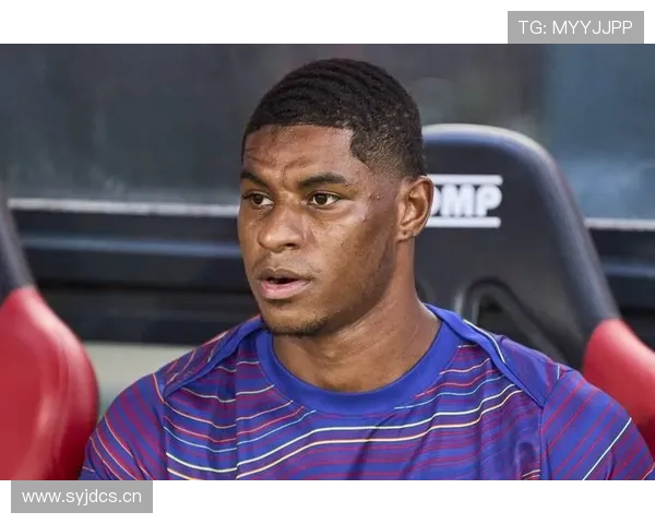 拉什福德生涯全景复盘:从天才少年到曼联核心 拉什福德生涯全景复盘:从天才少年到曼联核心