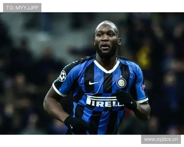 努涅斯与卢卡库:身体素质型前锋在对抗、冲击与禁区威胁上的结构差异分析 努涅斯与卢卡库:身体素质型前锋在对抗、冲击与禁区威胁上的结构差异分析