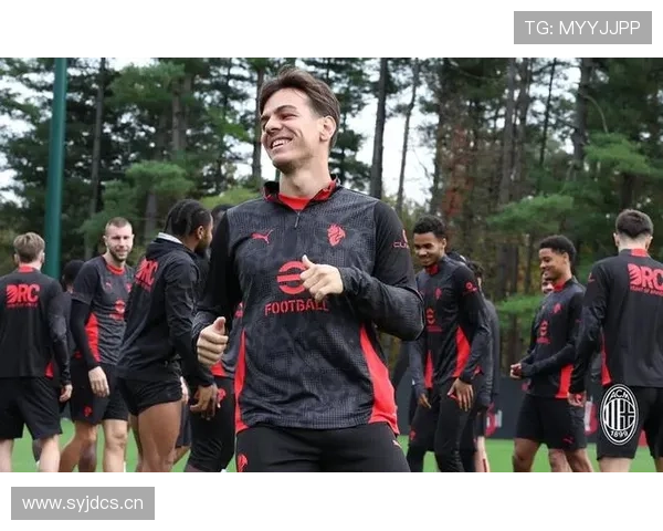 莱奥持球表现亮眼,但AC米兰进攻命脉能否持续倚重他? 莱奥持球表现亮眼,但AC米兰进攻命脉能否持续倚重他?