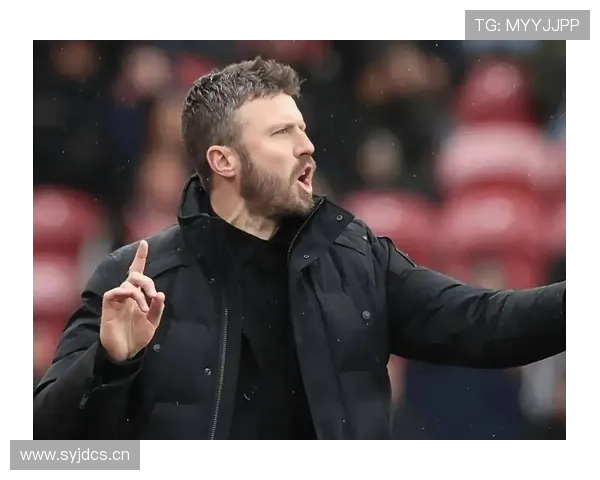 曼联越重建越乱,战略缺失已藏不住了 曼联越重建越乱,战略缺失已藏不住了